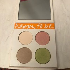 Clinique Happy to be Tickled Peach Color Surge eyeshadow quad